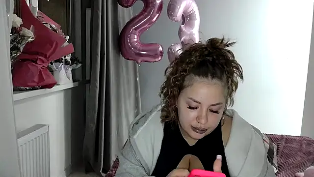 96CHloe96 online show from 01-20-25, 08:18