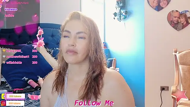 Snapshot of QueenYsuRey chatting on 01-23-25, 03:32 QueenYsuRey online show from 01-23-25, 03:32