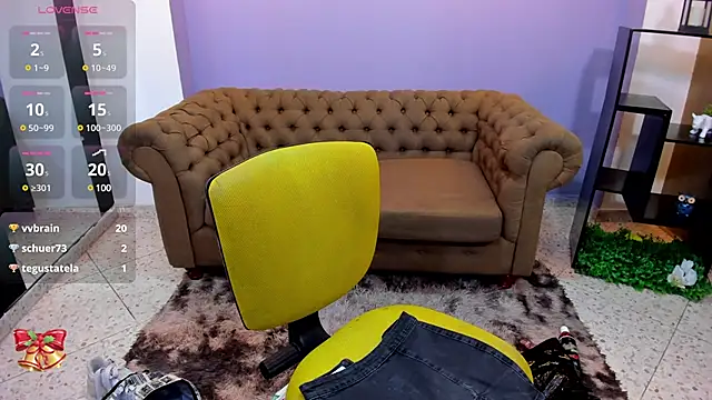 miacarperr1 online show from 12-19-24, 11:25