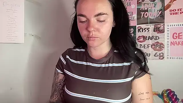 yorkshiregal online show from 05-11-26, 06:30