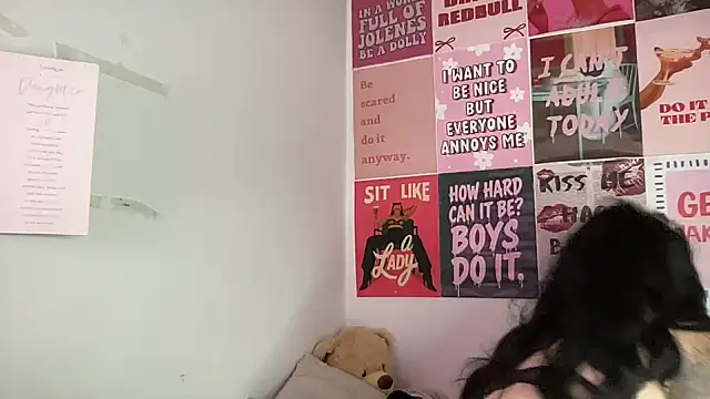 yorkshiregal online show from 05-12-26, 05:59