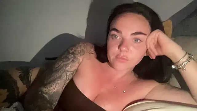 yorkshiregal online show from 07-02-26, 07:42