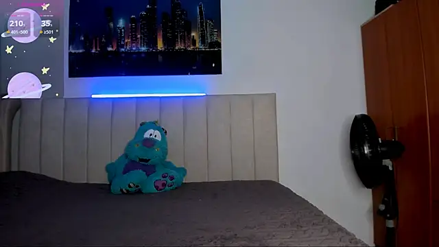 abigail smith18 online show from 01-10-26, 07:48