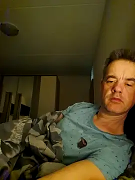 Hectorthyssen1 online show from 10-04-25, 06:44