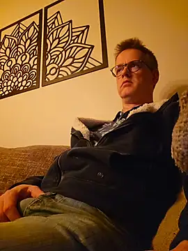 Hectorthyssen1 online show from 04-30-26, 10:58