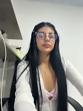 Baby Niels online show from 11-26-25, 08:54