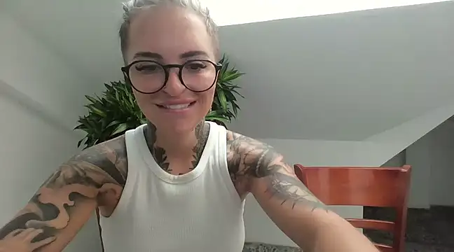 Alexandersonxo online show from 03-23-25, 01:53