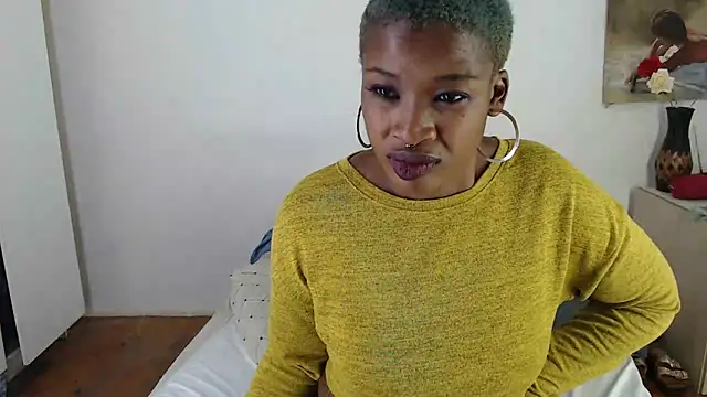 FLOWERLIPS25 online show from 02-21-25, 12:50