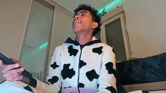 Ryan-hot online show from 11-30-25, 12:31