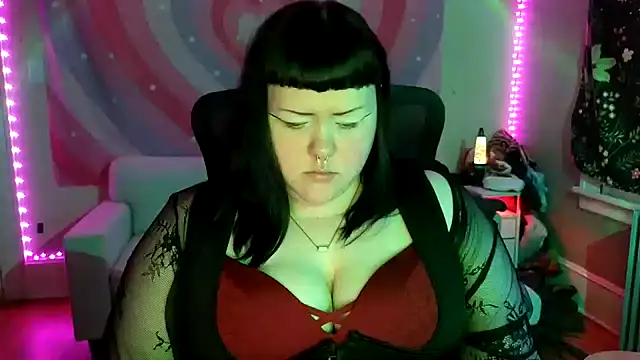 Flamefairy710 online show from 10-23-25, 10:52