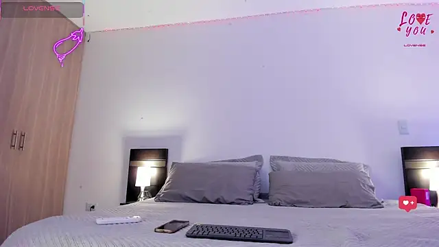 AndreaVelasco online show from 02-07-26, 09:07