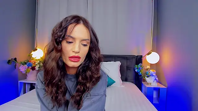 Snapshot of CarlaWhite chatting on 10-15-25, 03:28 CarlaWhite online show from 10-15-25, 03:28