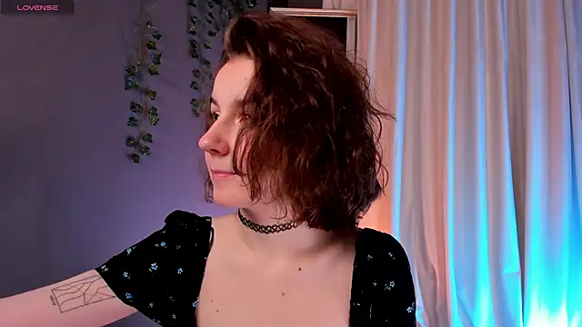 Snapshot of mind_game chatting on 01-24-25, 05:31 mind game online show from 01-24-25, 05:31