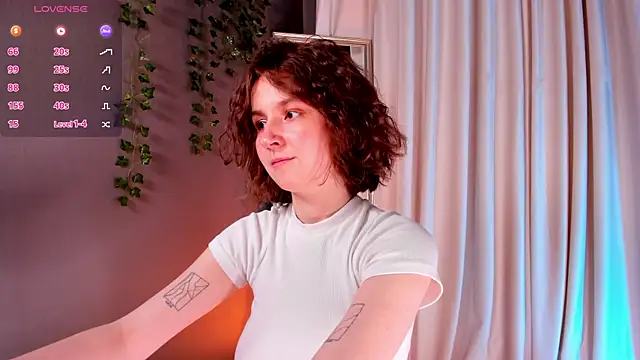 Snapshot of mind_game chatting on 01-31-25, 08:54 mind game online show from 01-31-25, 08:54