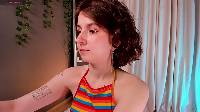 Snapshot of mind_game chatting on 02-02-25, 08:46 mind game online show from 02-02-25, 08:46