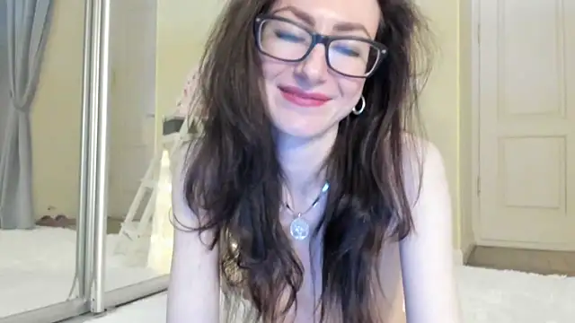 Baby Jewel online show from 12-17-24, 02:11