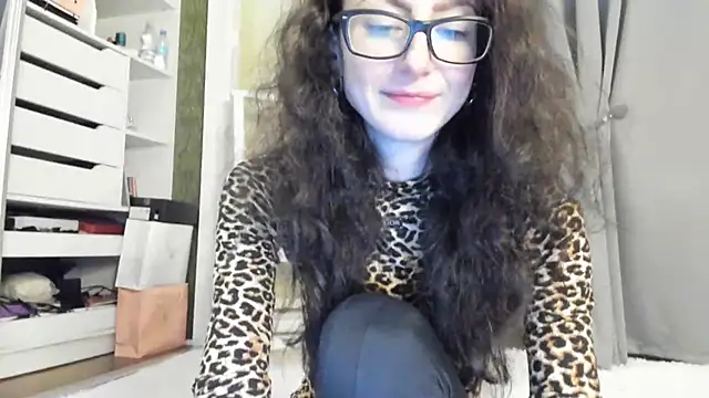 Baby Jewel online show from 11-14-25, 11:31