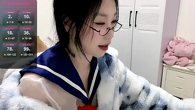 Snapshot of MMiao-66u chatting on 02-07-25, 03:52 MMiao-66u online show from 02-07-25, 03:52