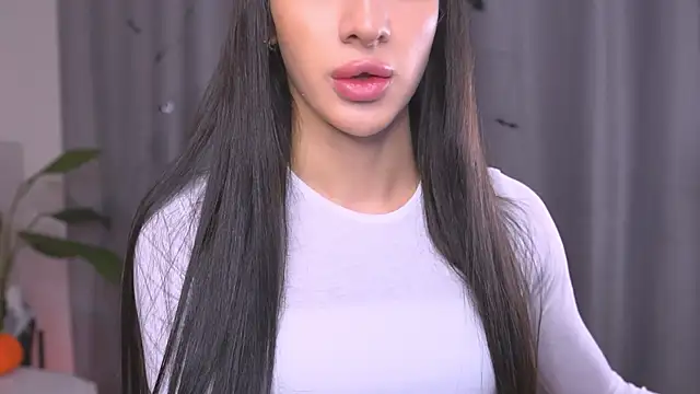 Snapshot of Kim_Oberlin_ chatting on 10-25-25, 11:07 Kim Oberlin online show from 10-25-25, 11:07