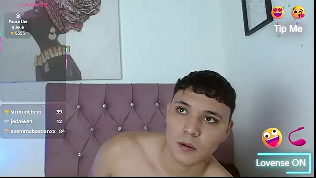 couple lovelyds online show from 10-14-25, 08:42