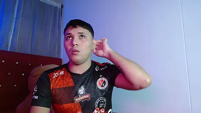 couple lovelyds online show from 11-07-25, 08:42