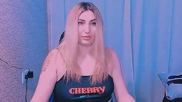 Snapshot of JaneLaJewel chatting on 02-02-26, 11:53 JaneLaJewel online show from 02-02-26, 11:53