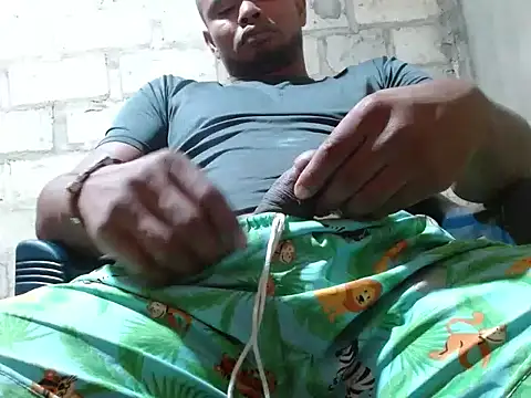 fernandez latinblackk online show from 10-22-25, 12:00