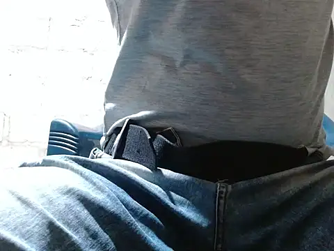 fernandez latinblackk online show from 10-26-25, 01:55