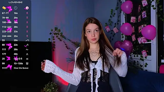 Sweet Evva online show from 02-16-25, 05:26