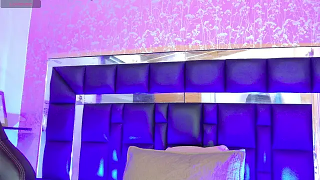 Sofia martiin online show from 09-13-25, 03:06