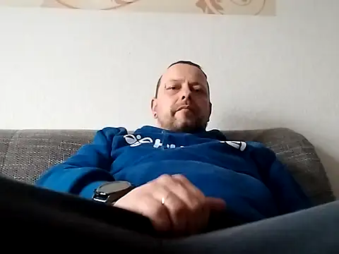 Snapshot of ich411983 chatting on 02-28-25, 03:37 ich411983 online show from 02-28-25, 03:37