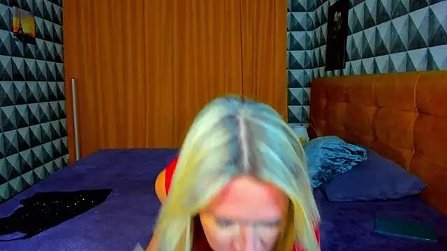 Snapshot of Luna__Lewis chatting on 01-22-25, 08:51 Luna Lewis online show from 01-22-25, 08:51