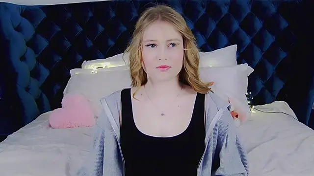 SelinSwarovski online show from 03-11-25, 08:42