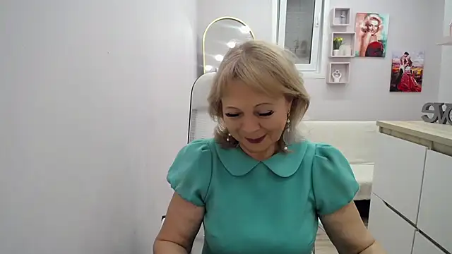 Milla Cutie18 online show from 02-19-26, 05:14