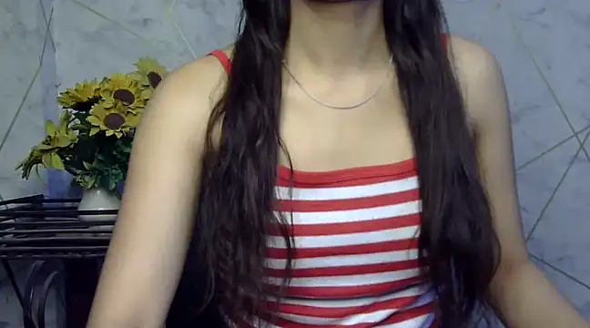 Snapshot of sonam_love- chatting on 02-24-25, 05:20 sonam love- online show from 02-24-25, 05:20