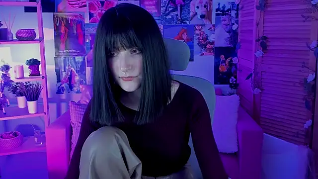 LuxRayi online show from 03-22-25, 08:59