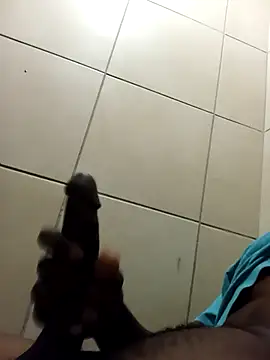 Snapshot of Lexwelll chatting on 02-15-25, 09:38 Lexwelll online show from 02-15-25, 09:38