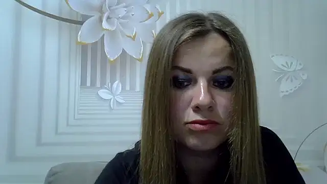 Snapshot of TinaFun4u chatting on 04-08-26, 08:09 TinaFun4u online show from 04-08-26, 08:09