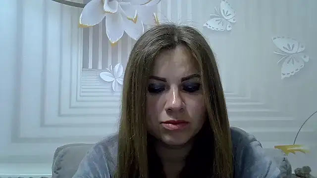 Snapshot of TinaFun4u chatting on 04-17-26, 08:01 TinaFun4u online show from 04-17-26, 08:01
