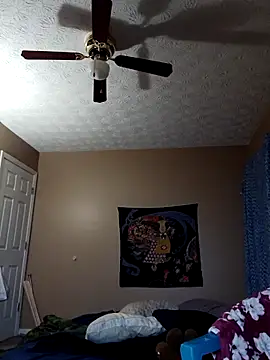 Snapshot of ElJudah7 chatting on 03-09-25, 09:57 ElJudah7 online show from 03-09-25, 09:57