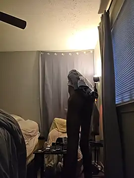 Snapshot of ElJudah7 chatting on 10-27-25, 10:14 ElJudah7 online show from 10-27-25, 10:14