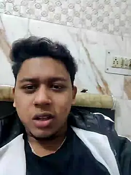 Snapshot of sailord chatting on 12-29-24, 01:28 sailord online show from 12-29-24, 01:28