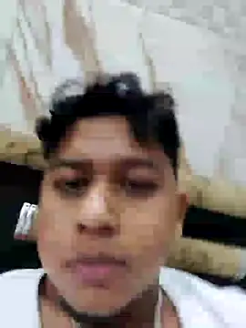 Snapshot of sailord chatting on 01-17-25, 06:33 sailord online show from 01-17-25, 06:33