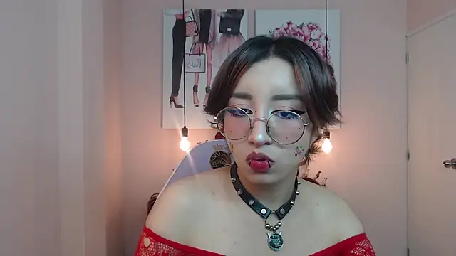 Xayah 77 online show from 01-16-25, 01:47