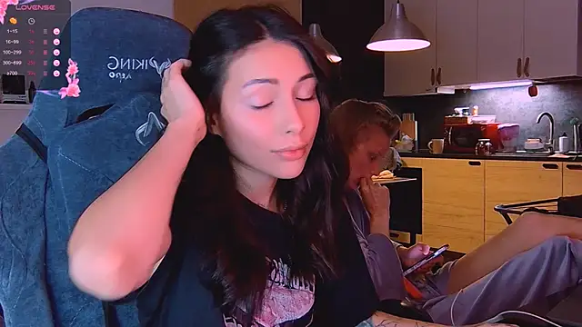 Snapshot of KatiKate chatting on 11-03-25, 05:14 KatiKate online show from 11-03-25, 05:14