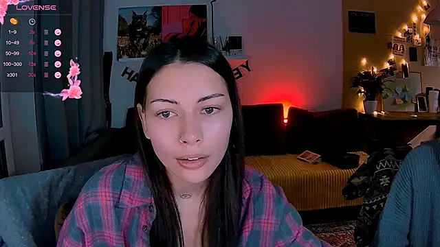 KatiKate online show from 11-16-25, 03:39