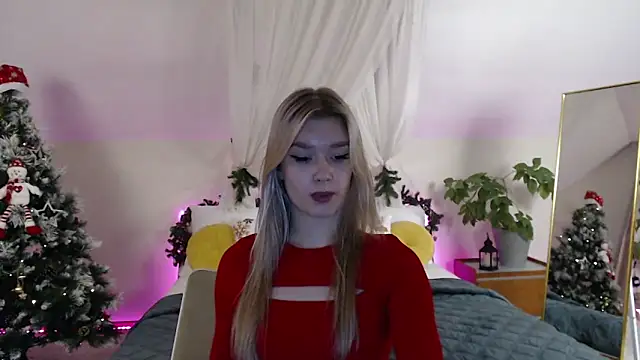 Snapshot of BattyMelody chatting on 12-29-24, 08:58 BattyMelody online show from 12-29-24, 08:58