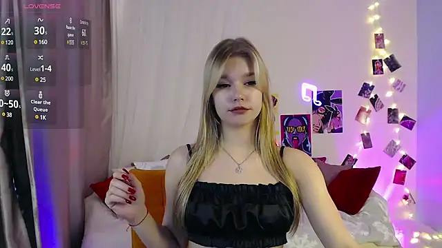 Snapshot of BattyMelody chatting on 02-01-25, 02:13 BattyMelody online show from 02-01-25, 02:13