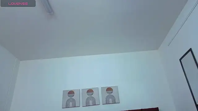 selena castillo online show from 09-29-25, 12:10