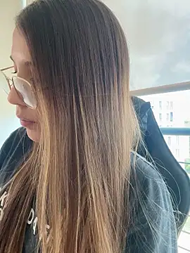 SophieRaily  online show from 09-26-25, 06:56